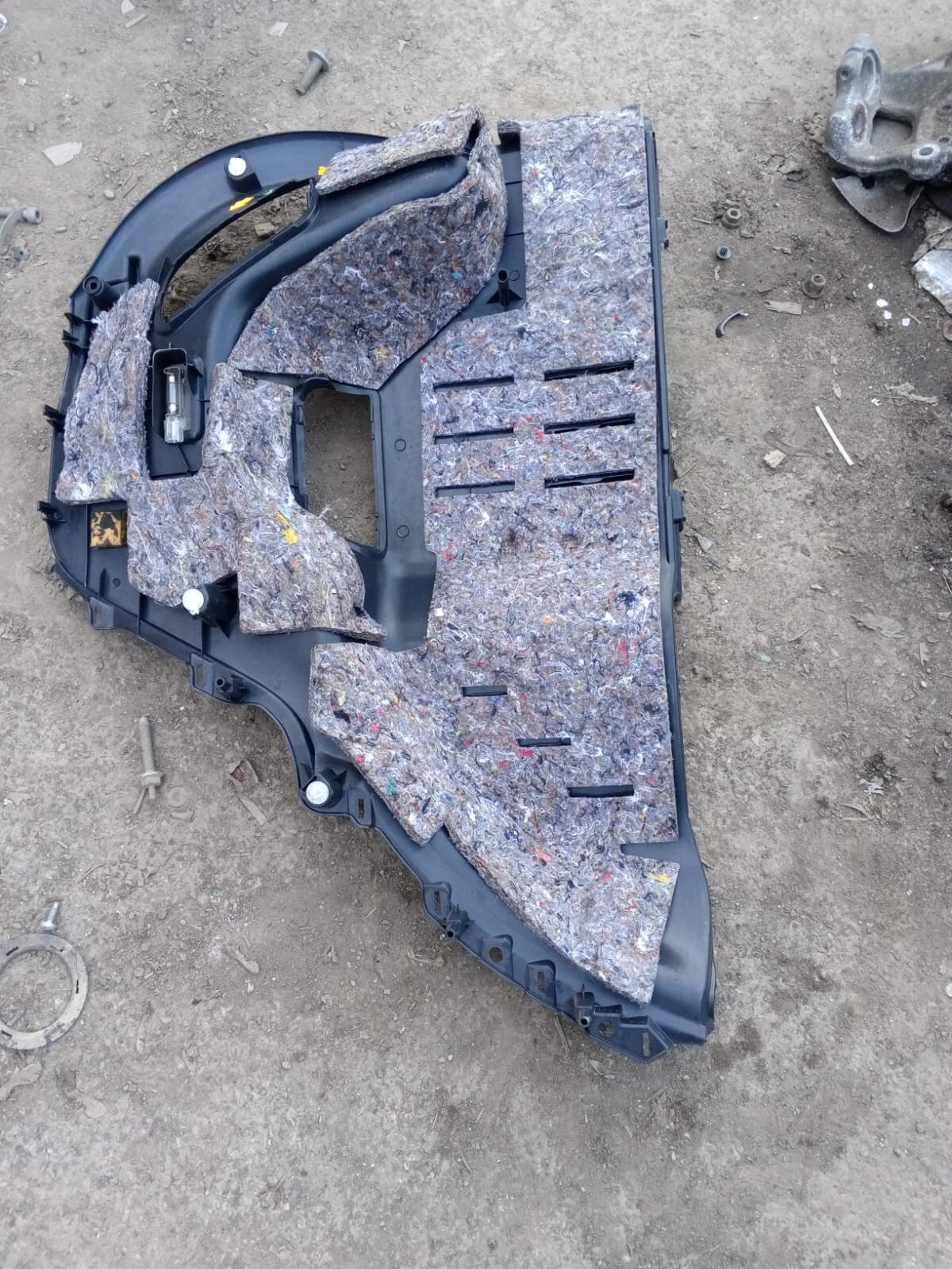 Toyota Yaris Mk2 XP90 3 Door Boot Side Trim Panel LH 64740-0D120 2006-2008