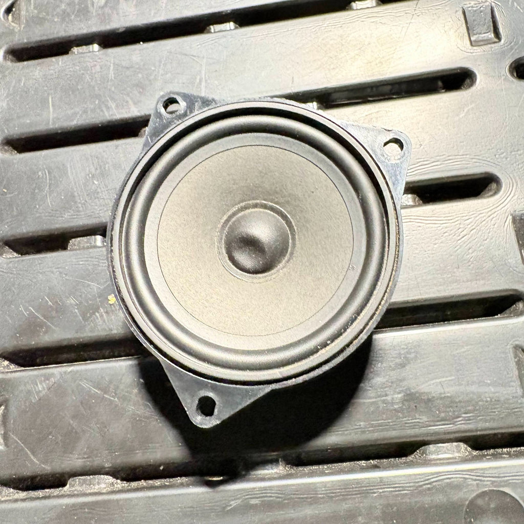 2007 MINI COOPER FRONT RIGHT DOOR SPEAKER 6513 3428196-01