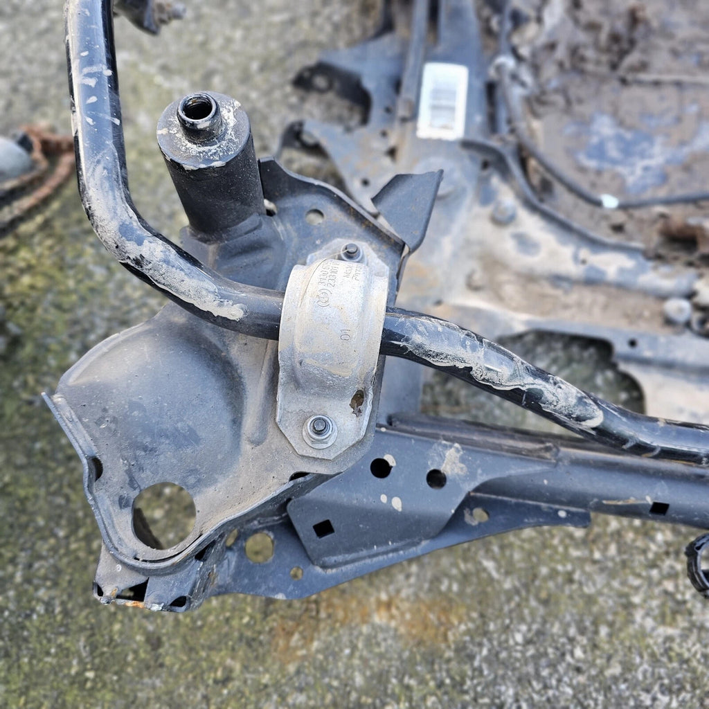 16- 19 BMW 4 SERIES 435D FRONT SUBFRAME 6860952 03 6792138-01