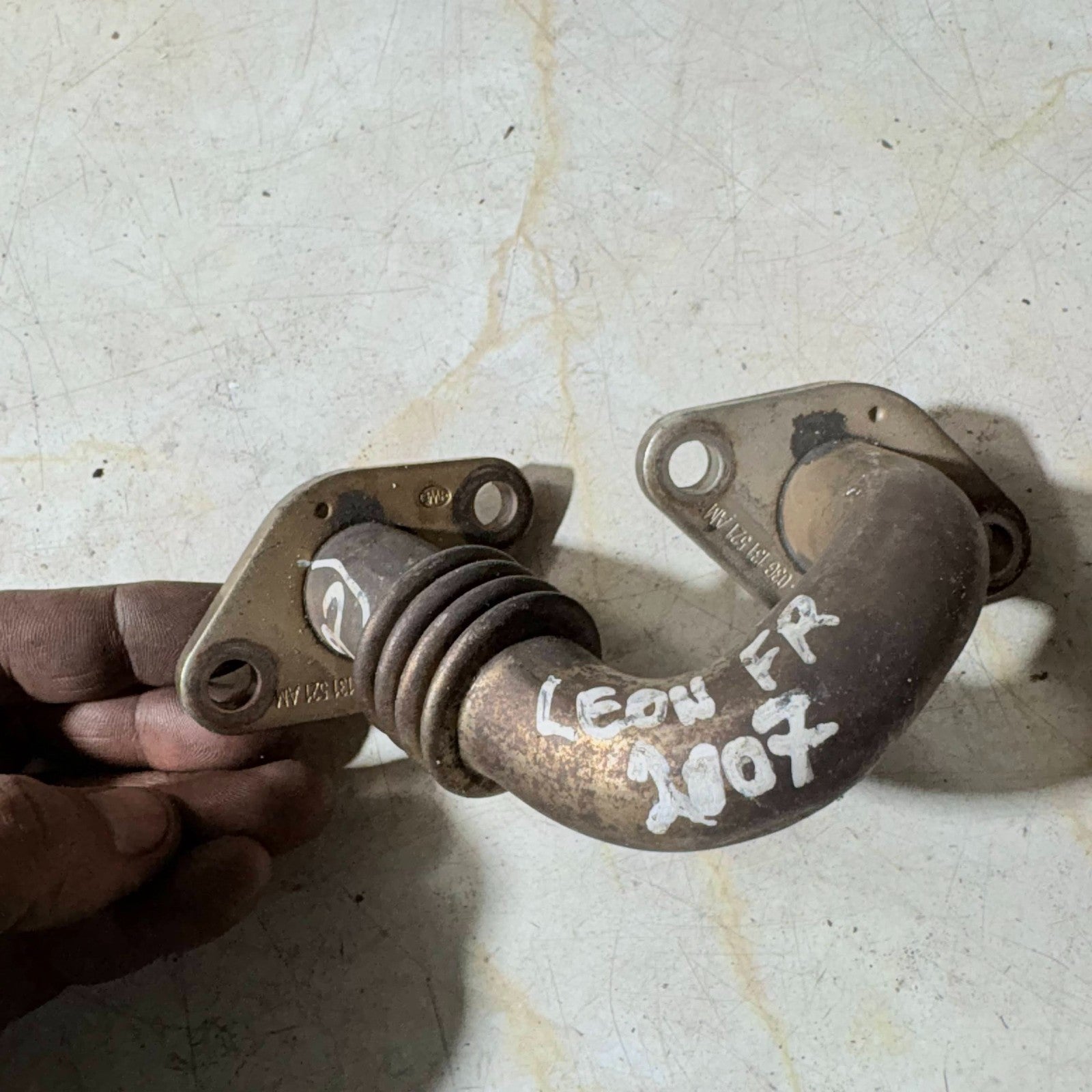 SEAT LEON FR 2007 EGR PIPE 03G131521AM 03G131521AM