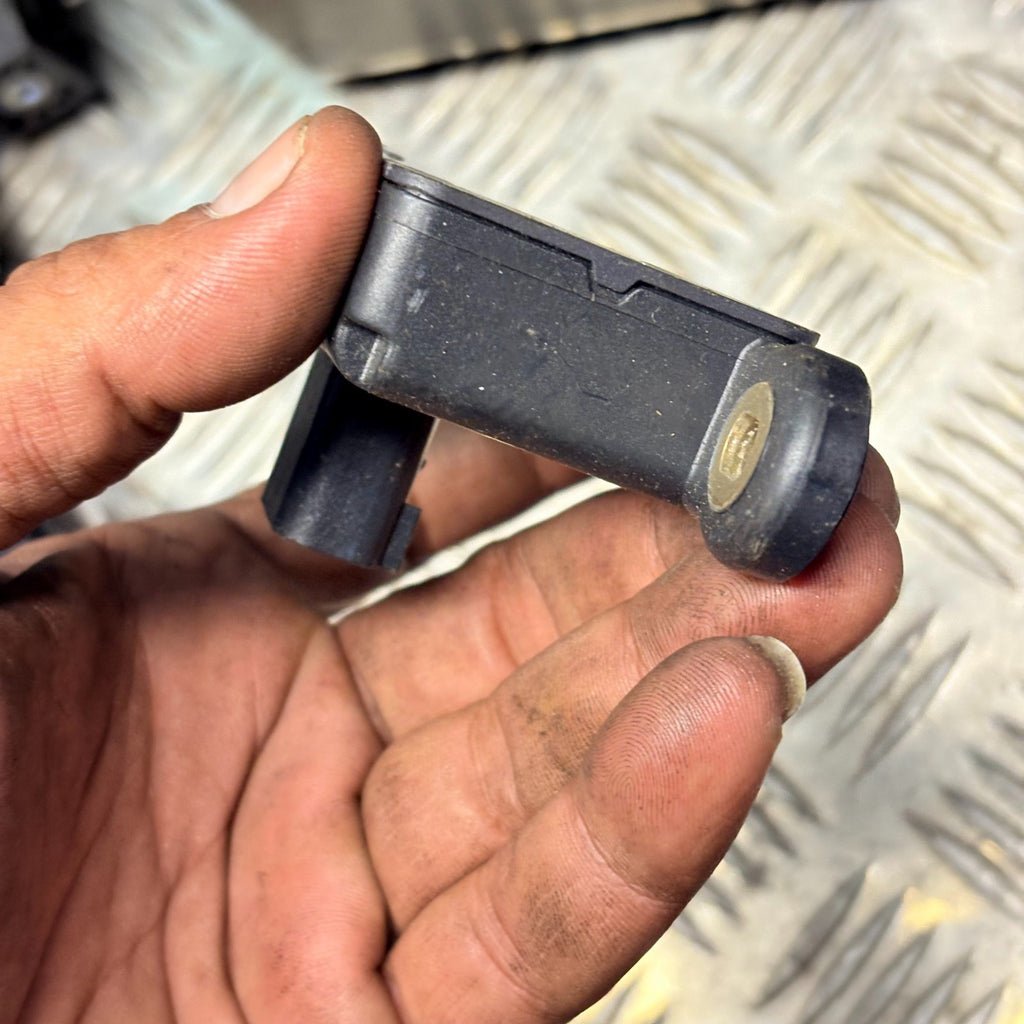 Vauxhall Insignia 2008-2013 Yaw Rate Sensor 13505726 10.1701-0726.3