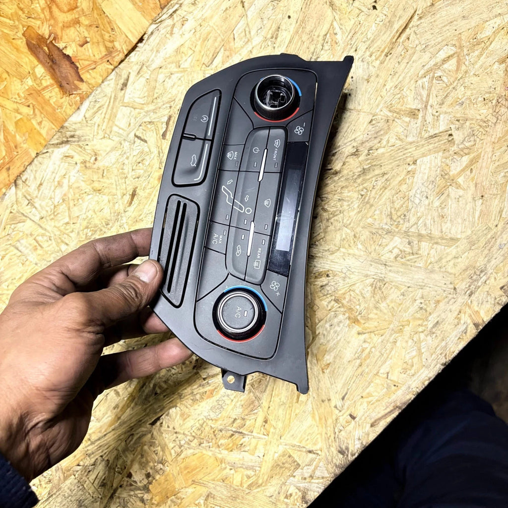 Ford C-Max Mk2 2010-2019 Climate Control Panel Heater A/C Switch FM5T-18C612-BK