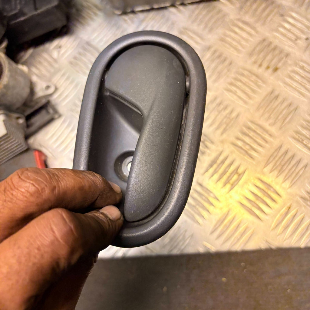 Dacia Duster MK1 2010-2018 Driver RH Front Inner Door Handle 8200733847