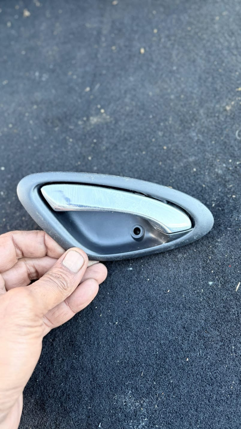 HONDA JAZZ 2001-2008 INTERIOR DOOR HANDLE FRONT LEFT PASSENGER SIDE
