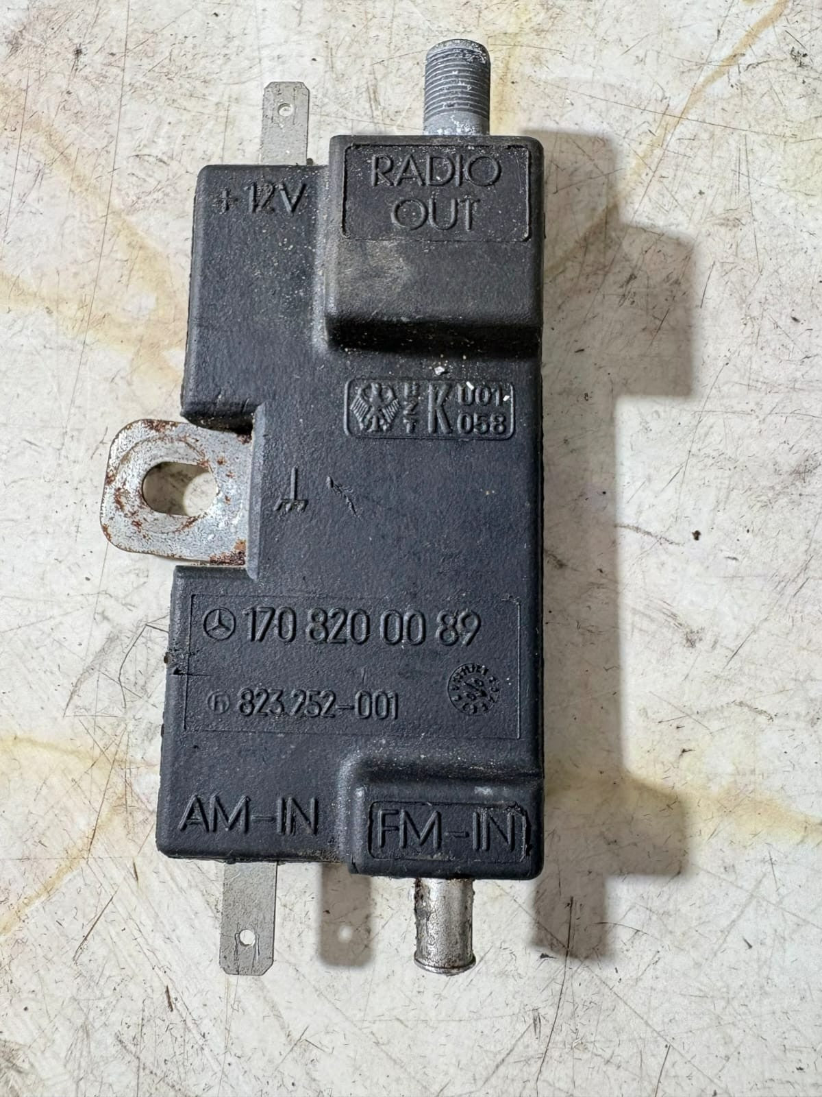 MERCEDES SLK 230 AERIAL AMPLIFIER ANTENNA (1708200089) KOMPRESSOR