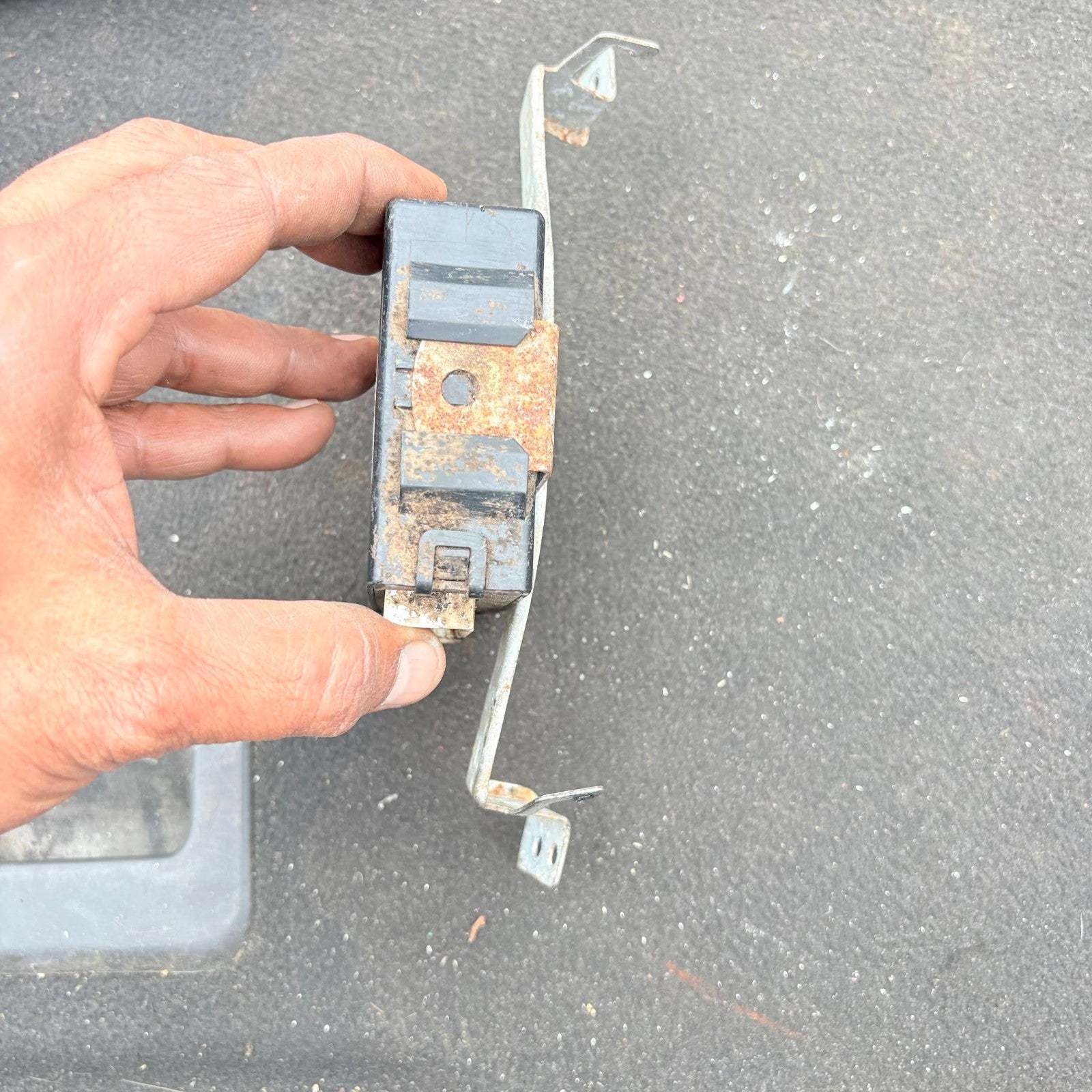 2005 TOYOTA DYNA 300 ABS Control Unit 89540-25010