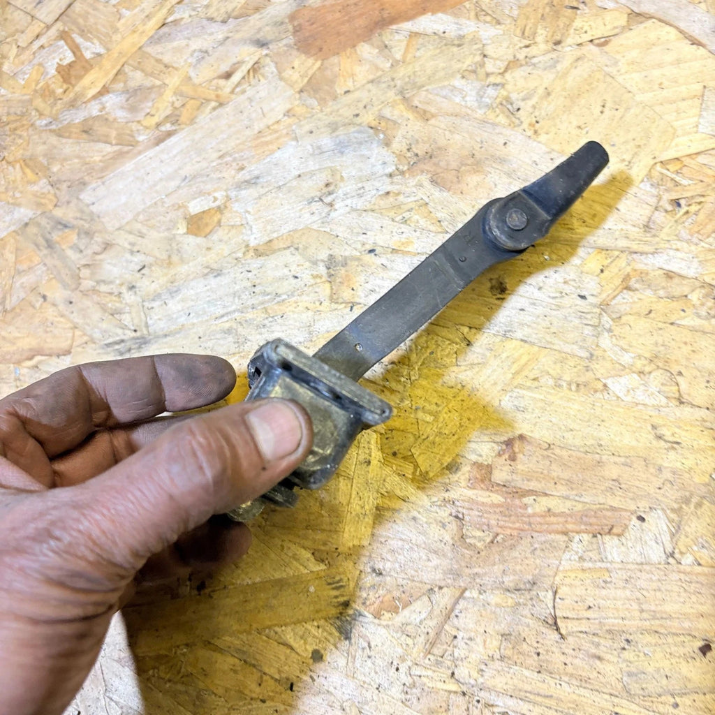 MERCEDES A-CLASS 1997-2004 DOOR CHECK STRAP DRIVERS FRONT RIGHT SIDE