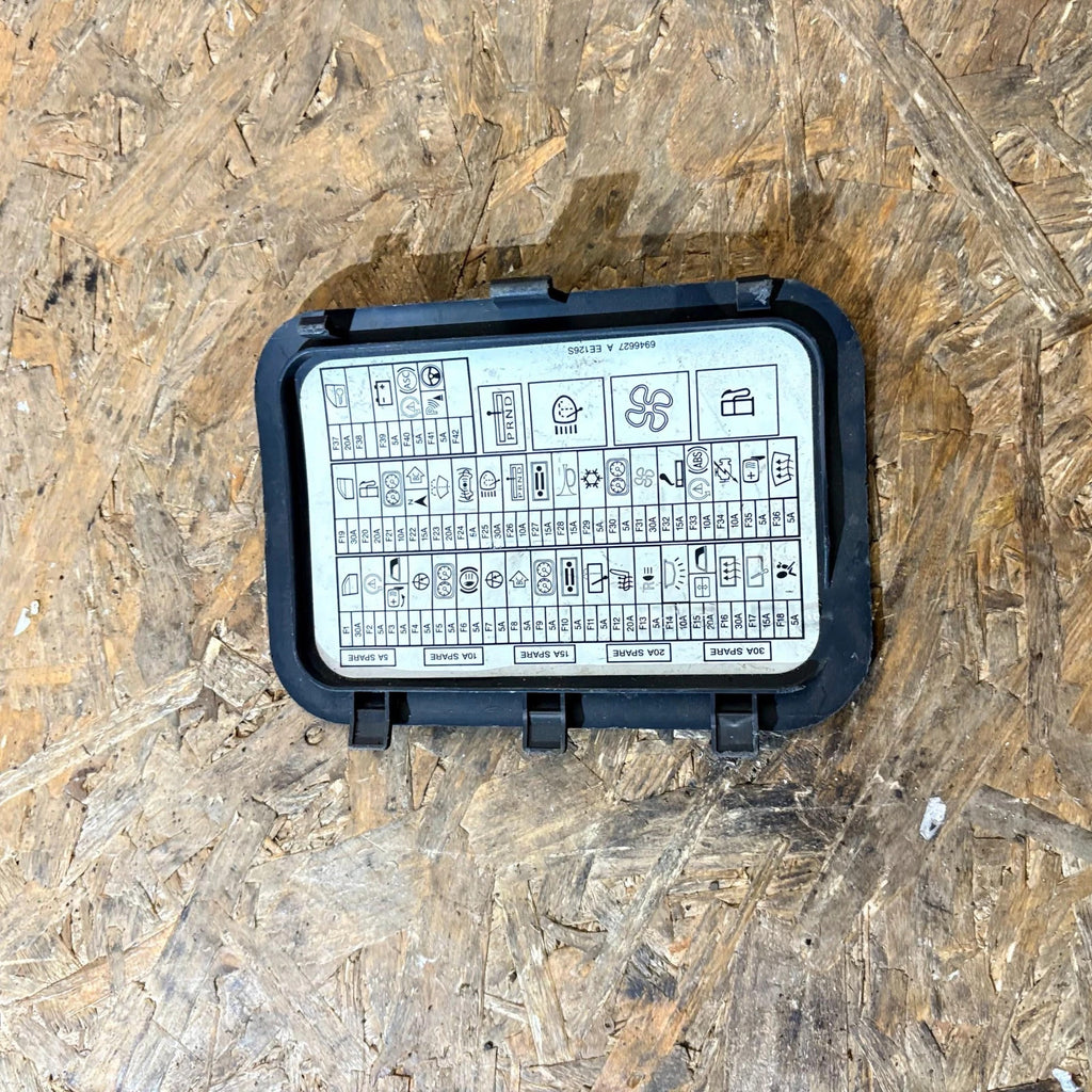 MINI R50 R53 Fuse Box Cover Passenger Footwell 6946627 | R52 Convertible 2004-20