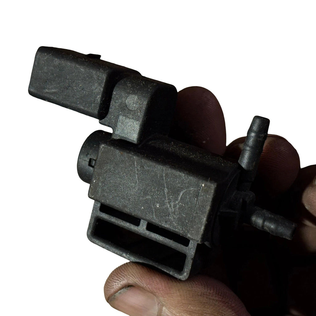 VW Audi Skoda Seat EGR Turbo Vacuum Control Solenoid Valve 037906283C