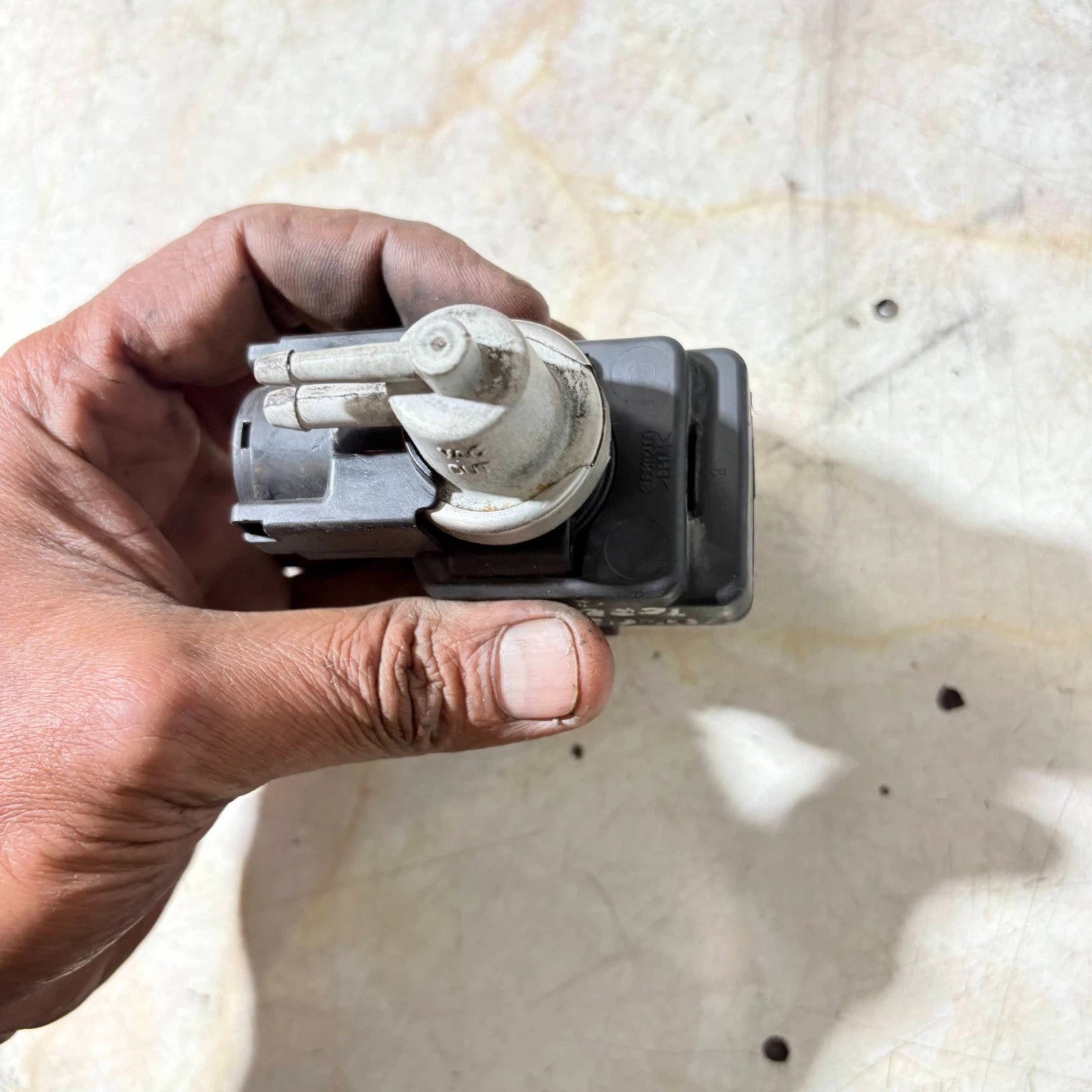 HYUNDAI Terracan 2 generation (2004-2009) Solenoid Valve