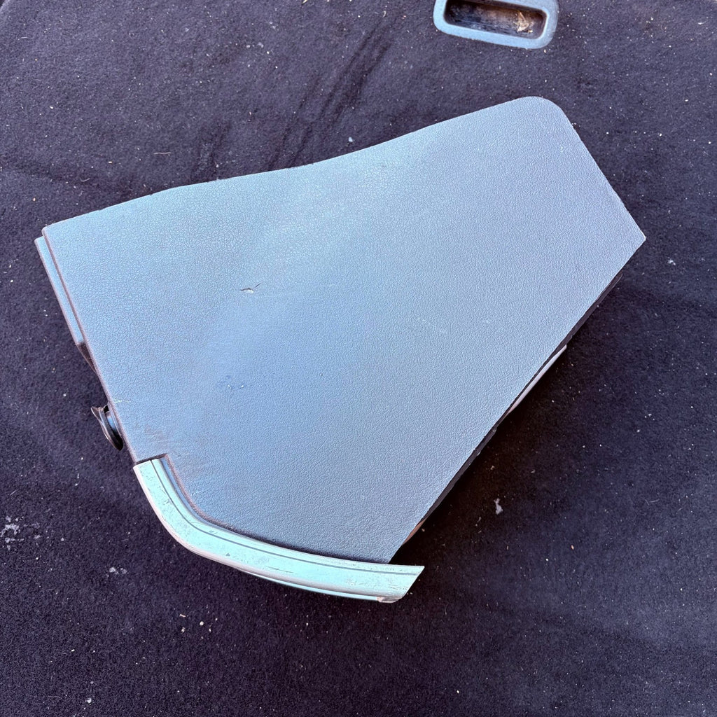 JEEP Liberty KJ 02-07 Center Console Rear Trim Air Vent Bezel BL89TRMAA