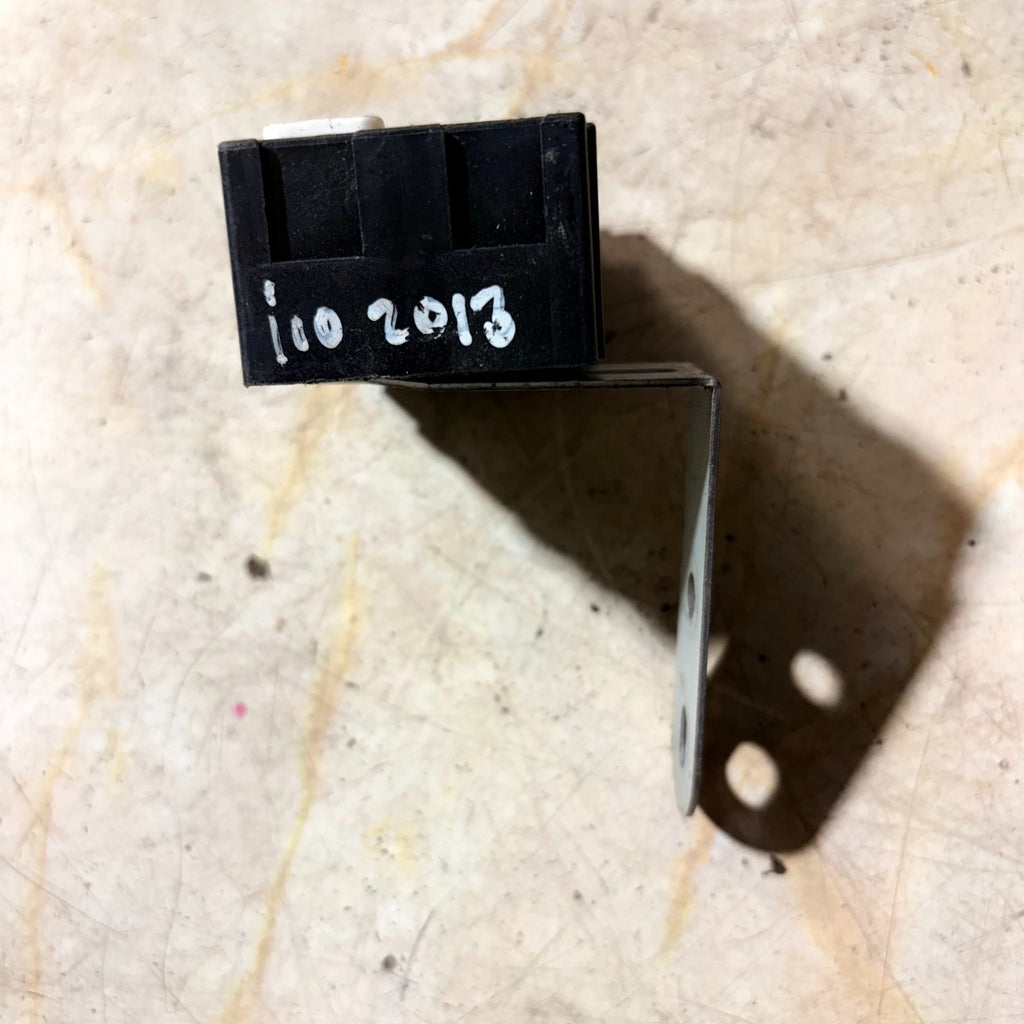 Hyundai i10 2007-2013 Relay Control Module 95230-0X200