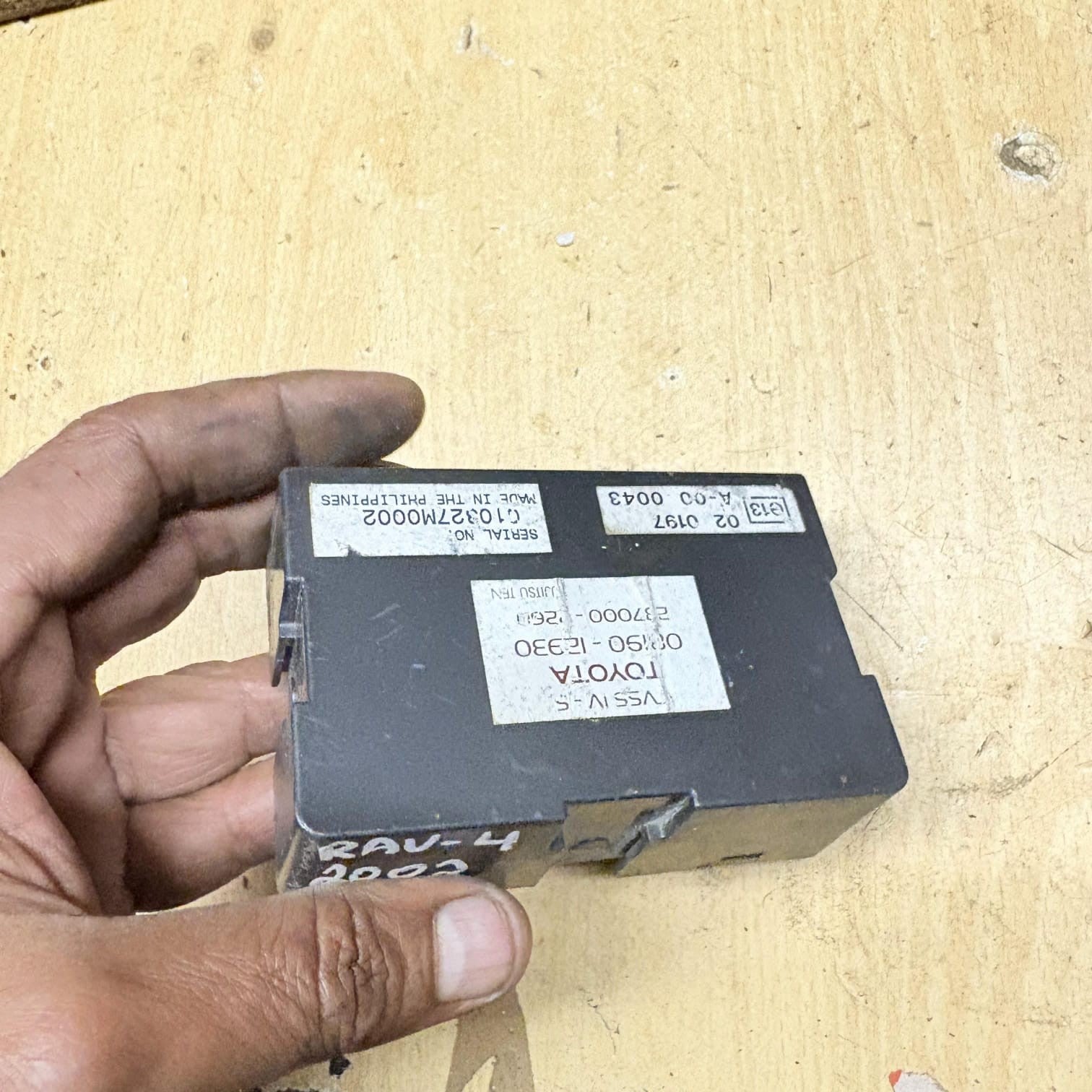 Toyota RAV4 Mk2 2001-2005 Anti Theft Alarm ECU Module 08190-12930 237000-2260