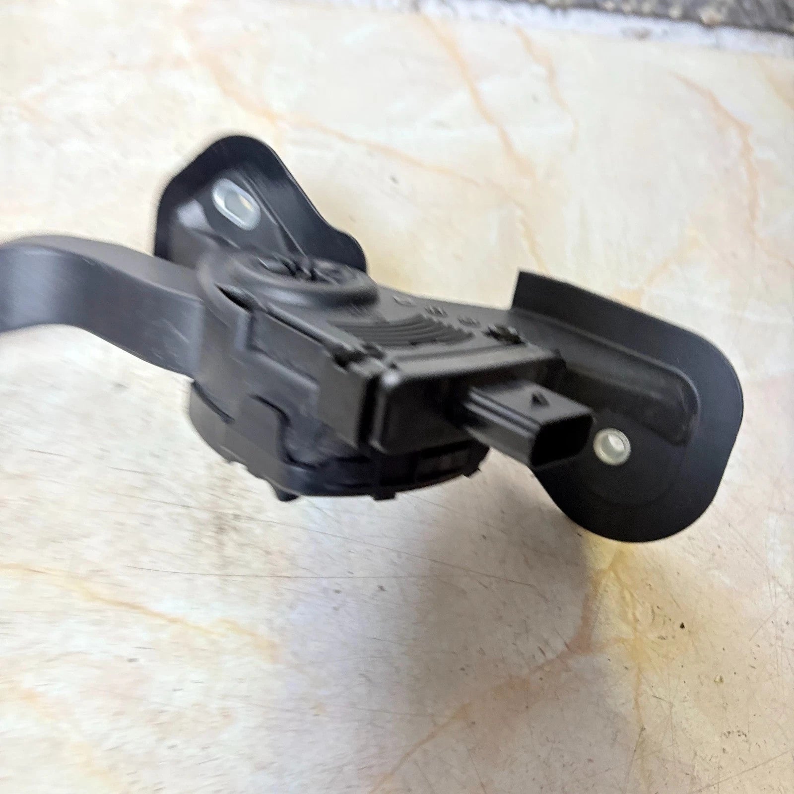 MAZDA 6 MK2 GH 2008 -2013 THROTTLE PEDAL GS8S-41600