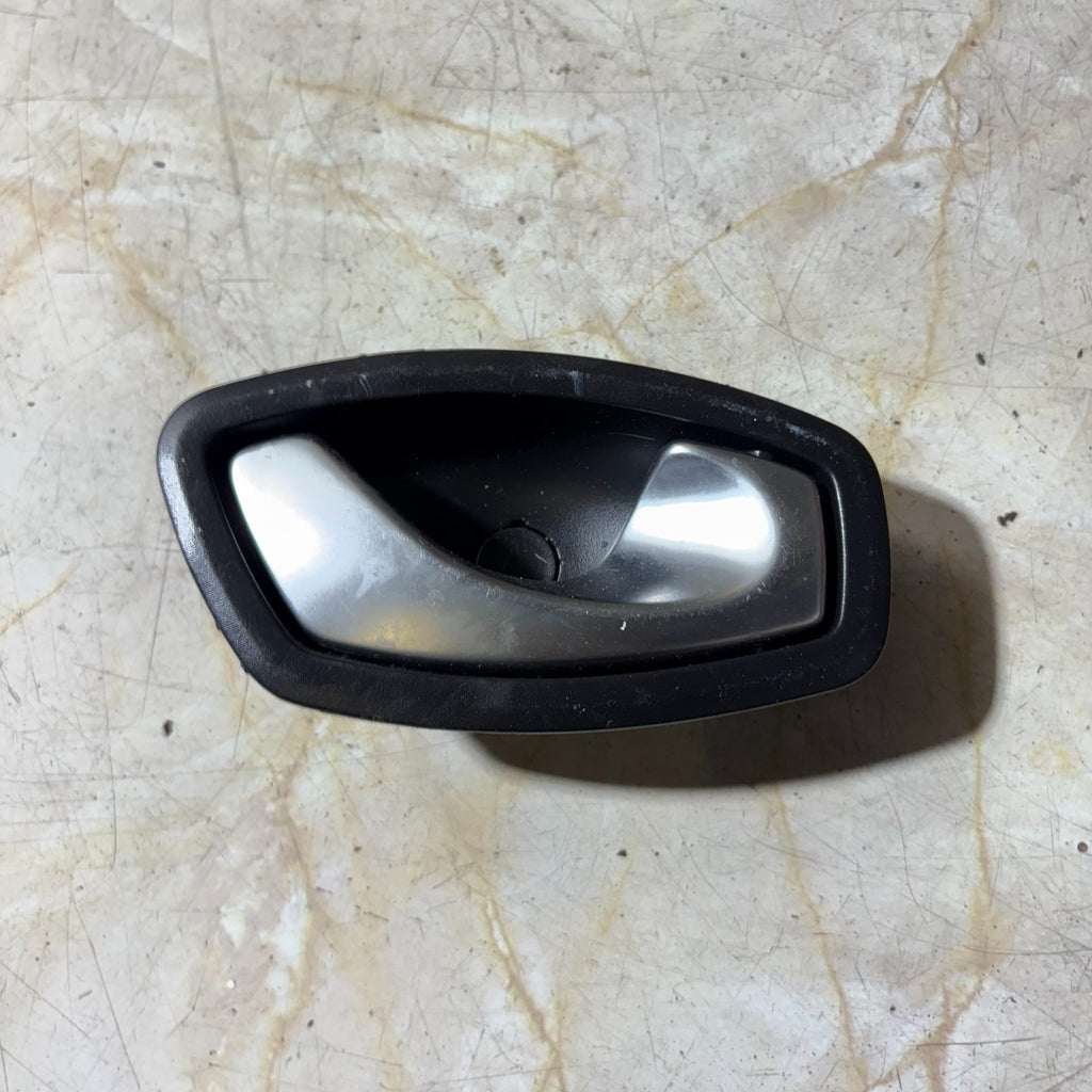 Renault Clio Mk4 2013-2020 Right Offside Front Inner Door Handle 110486