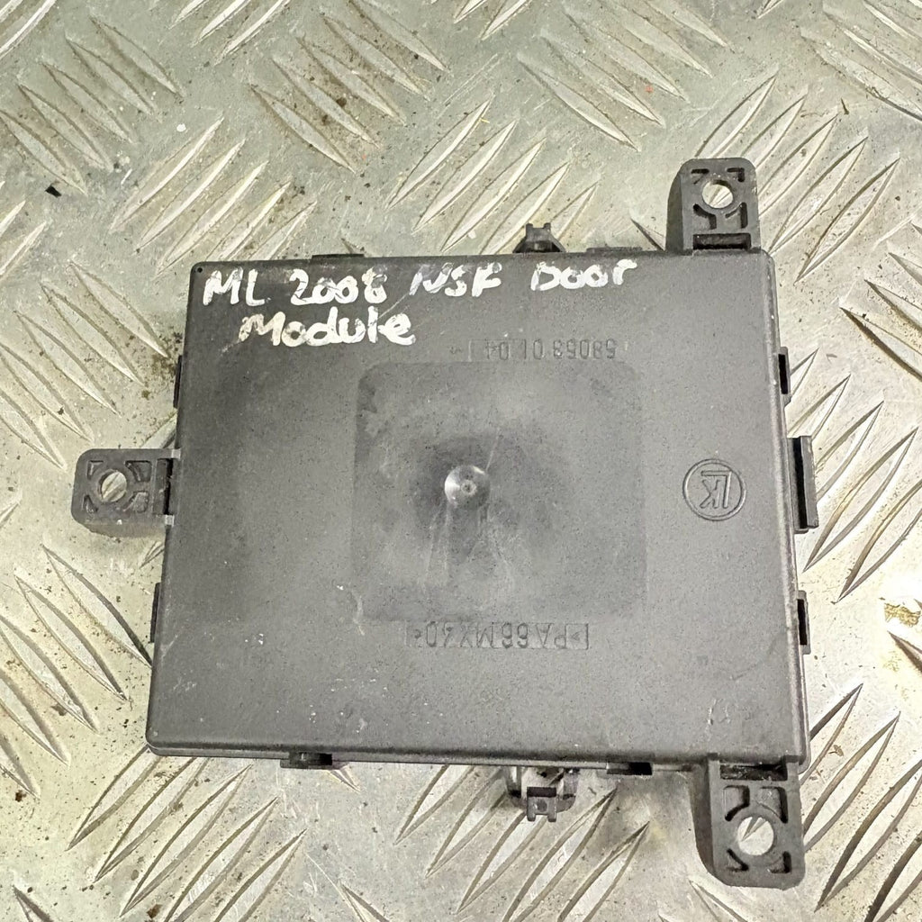 MERCEDES-BENZ M W164 Passenger Front 2008 Other Control Units A1648200385