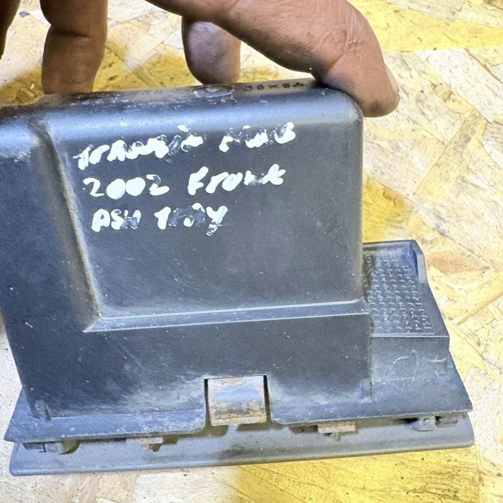 FORD TRANSIT 2002 2.4 DIESEL 66KW FRONT INTERIOR ASHTRAY ASH TRAY YC1XV04810AJW