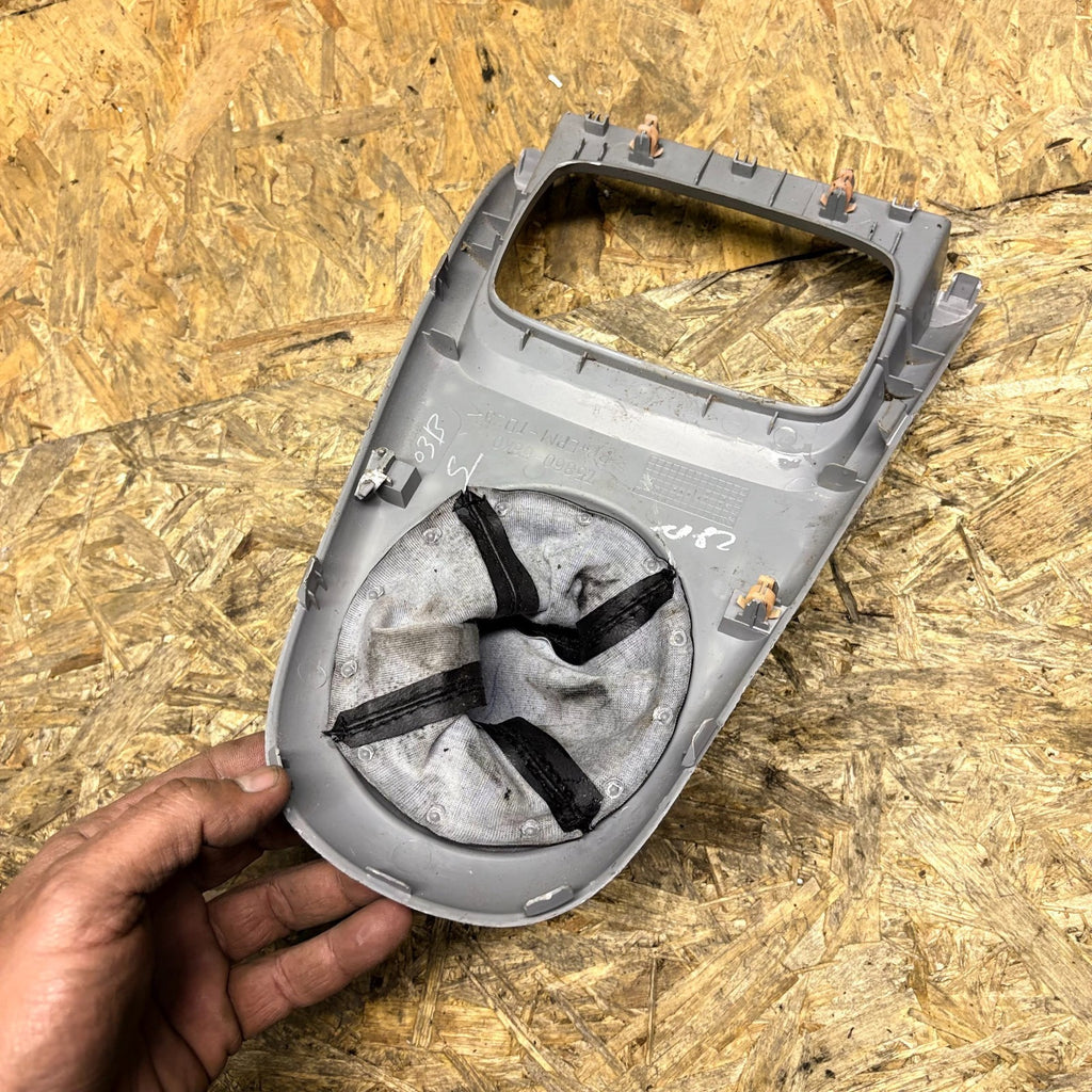 Nissan Pixo 2009-2014 Gear Stick Surround Trim Panel Centre Console 75860-68K0