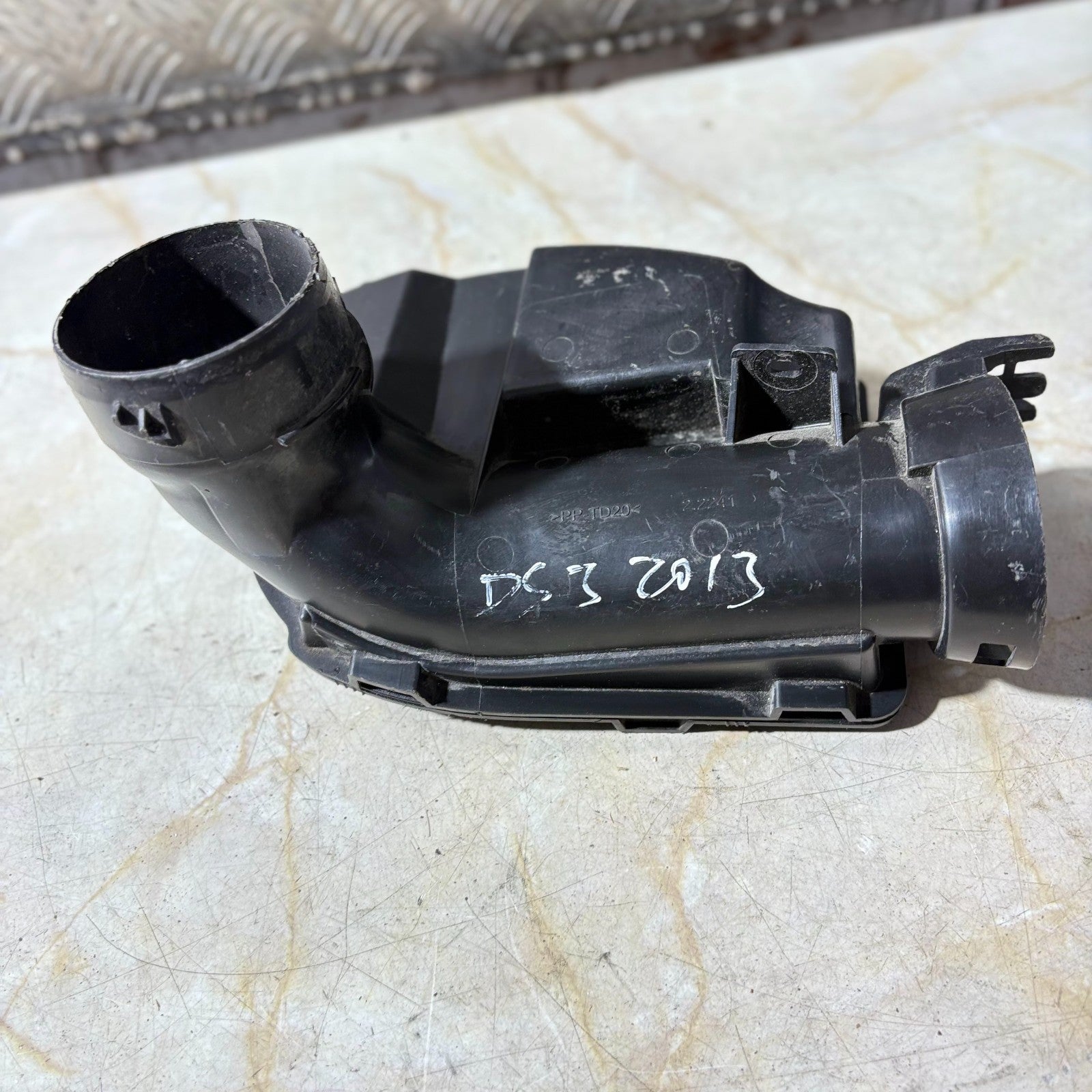Citroen DS3 Airbox Intake Resonator Duct 9683340180/1436Q9 1.4/1.6 VTi 2009-2015