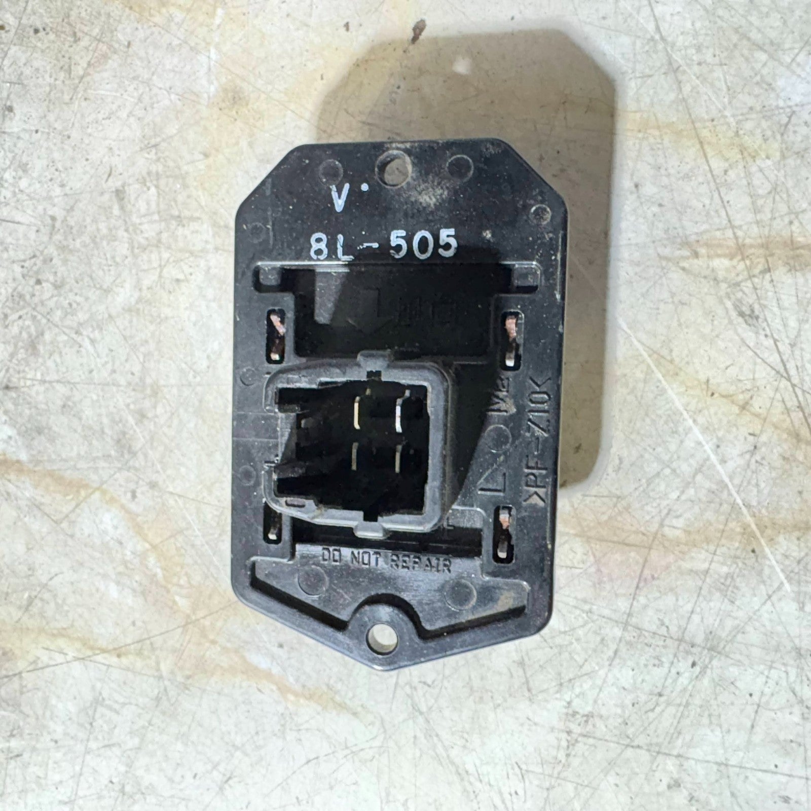 FORD FOCUS FIESTA TRANSIT HEATER BLOWER MOTOR FAN RESISTOR RHEOSTAT 8L505