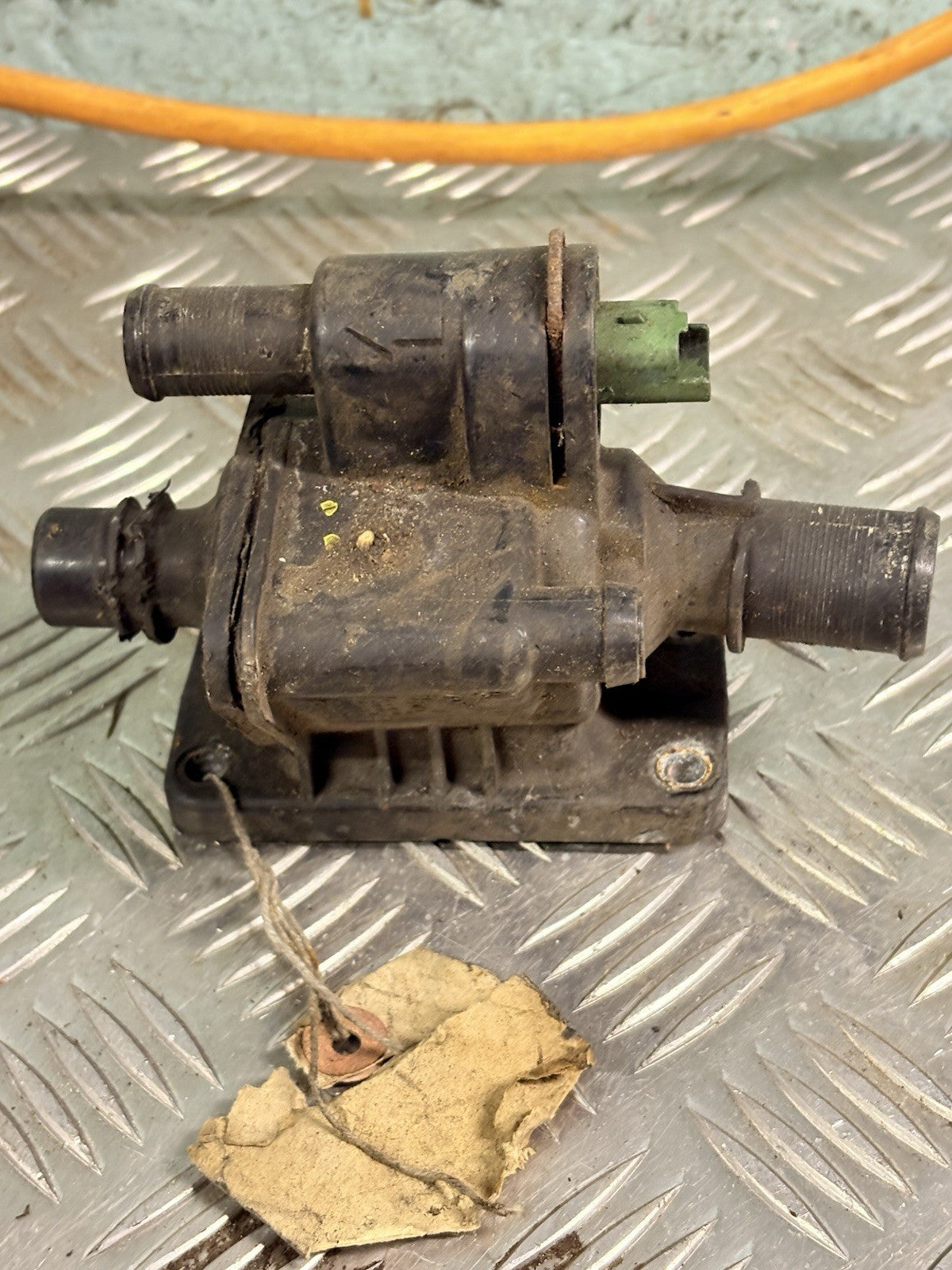 Thermostat Housing 9641522380 9654393880 1.4HDi/TDCi Fiesta 01-17 C1/107 05-14