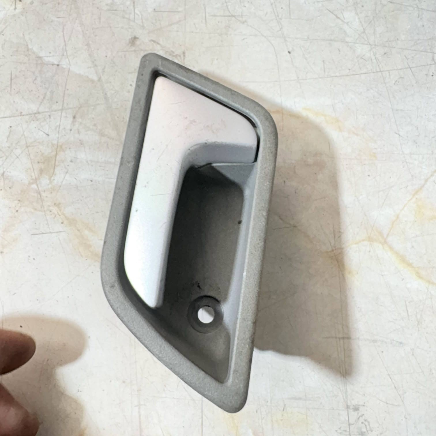 PROTON SAVVY 2012 PASSENGER FRONT DOOR HANDLES
