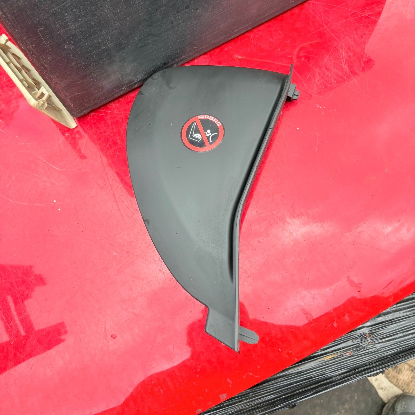 E129631421 O/S/F Driver Side Front Right Interior trim for Jaguar XF 2001-2009