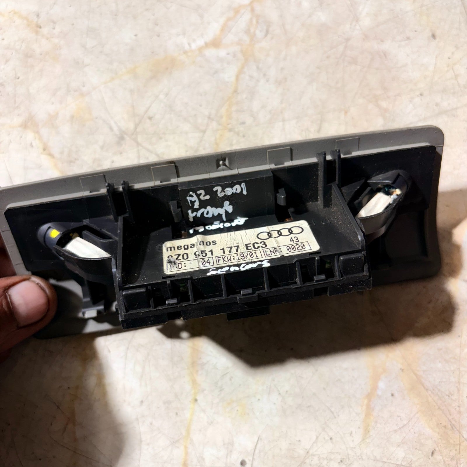 2001 AUDI A1 ULTRASONIC ALARM MOTION DETECTION SENSOR 8Z0951177