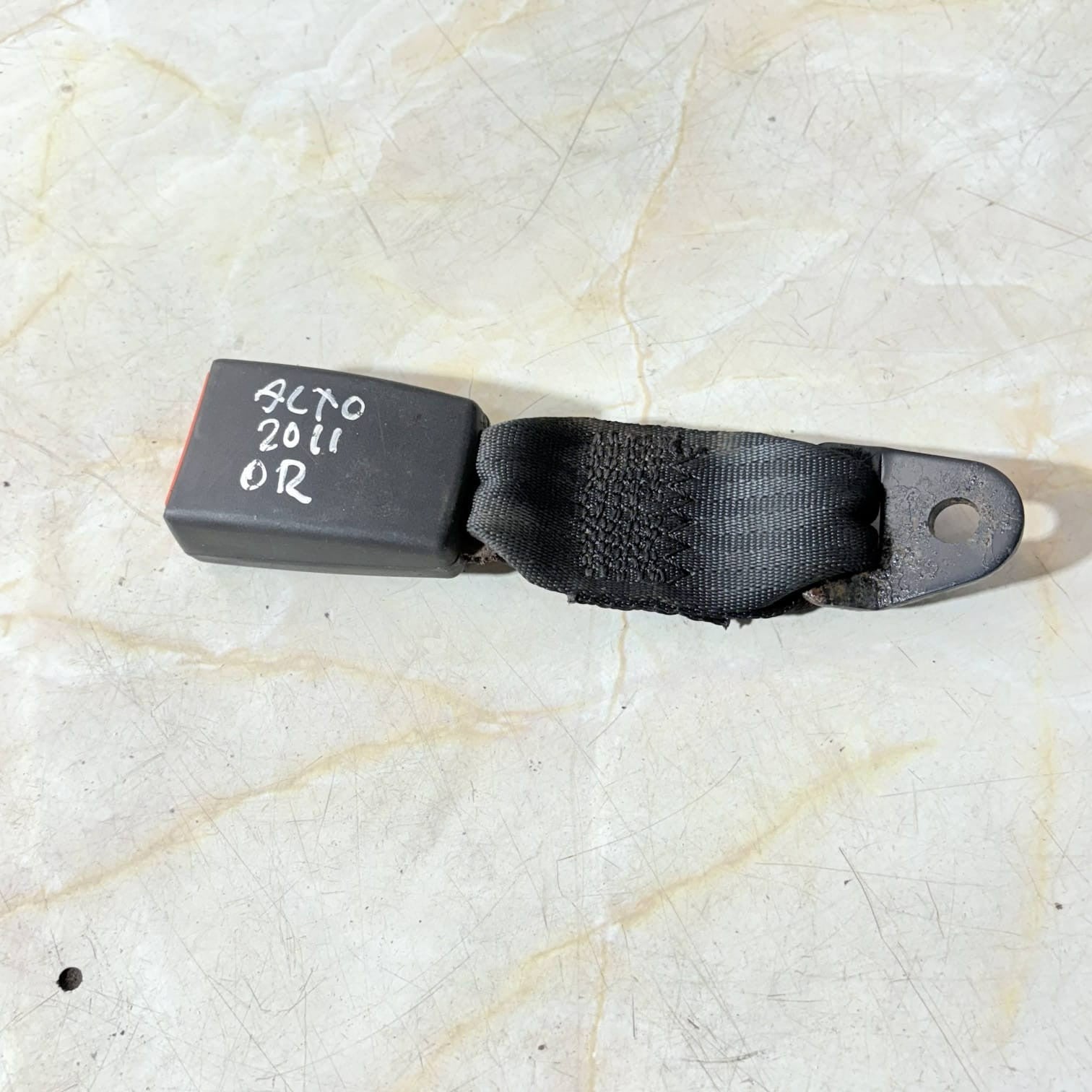 SUZUKI ALTO 2009-2014 REAR RIGHT SEAT BELT BUCKLE STALK OSR HA25 HA35 5 DOOR