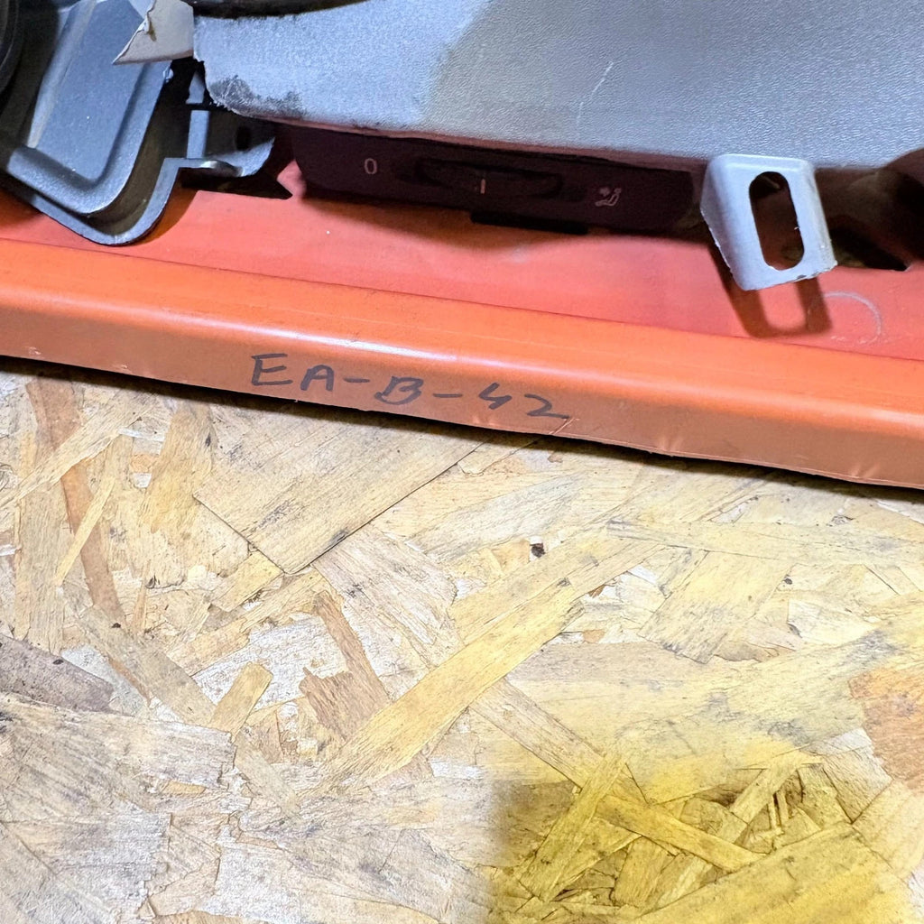 TOYOTA COROLLA MK9 2003 PASSENGER SIDE FRONT INTERIOR TRIM 67492-12460