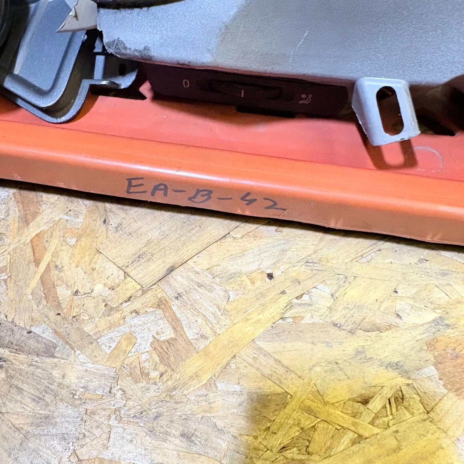 TOYOTA COROLLA MK9 2003 PASSENGER SIDE FRONT INTERIOR TRIM 67492-12460
