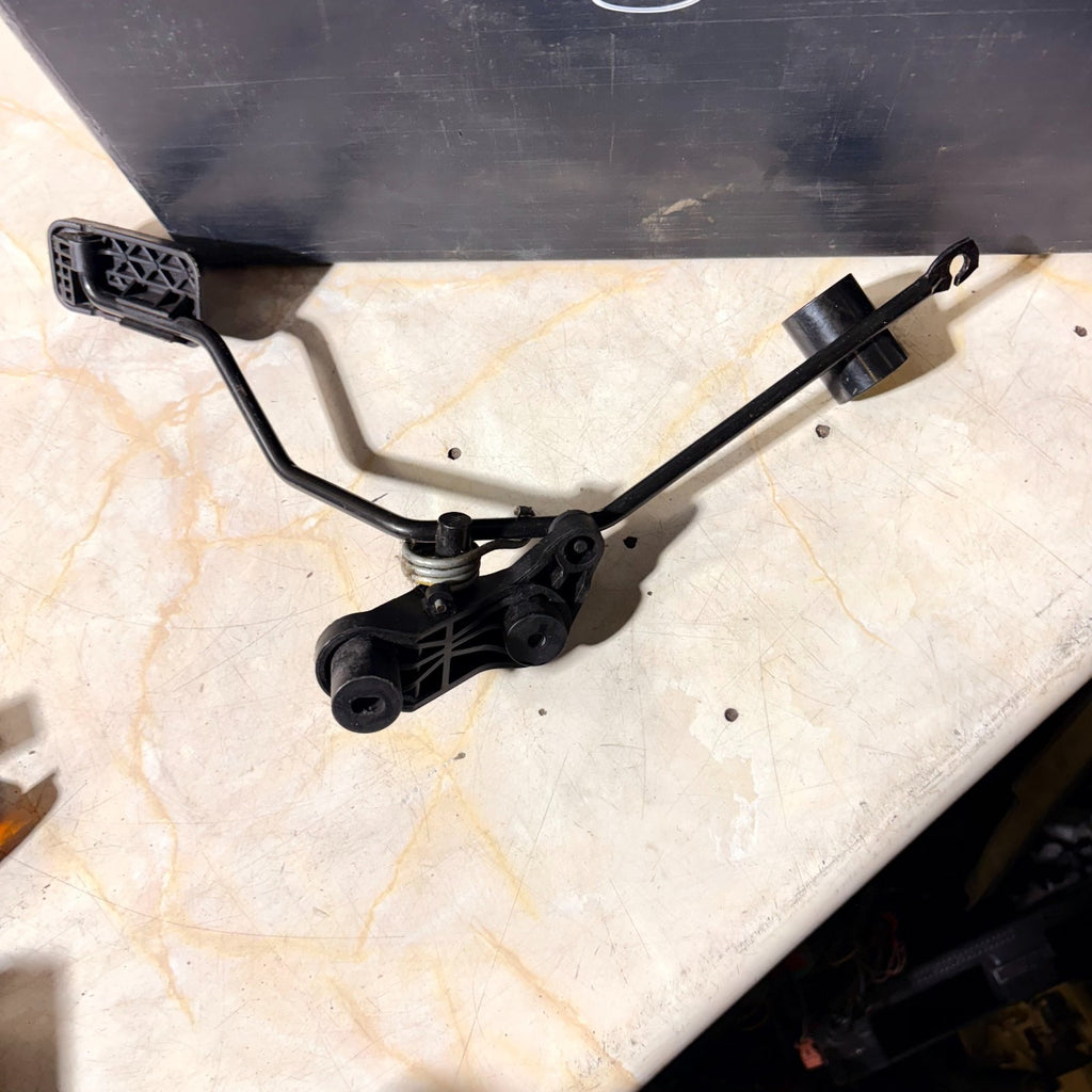 Toyota Aygo Mk1 2006-2013 Accelerator Throttle Pedal Assembly 78110-0H021