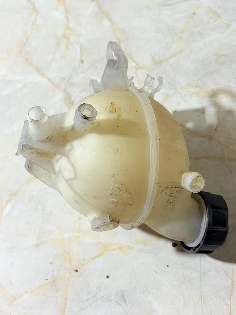 Citroen C3 2005-2009 1.4 HDi 8HZ Coolant Expansion Bottle 9652621280 1307XQ