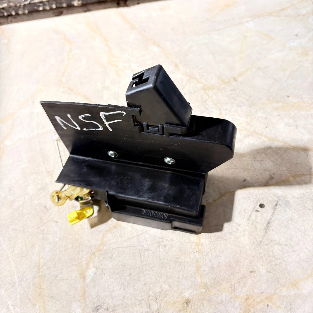 DACIA LOGAN DOOR LOCK FRONT LEFT 805031017RE 2014-2019