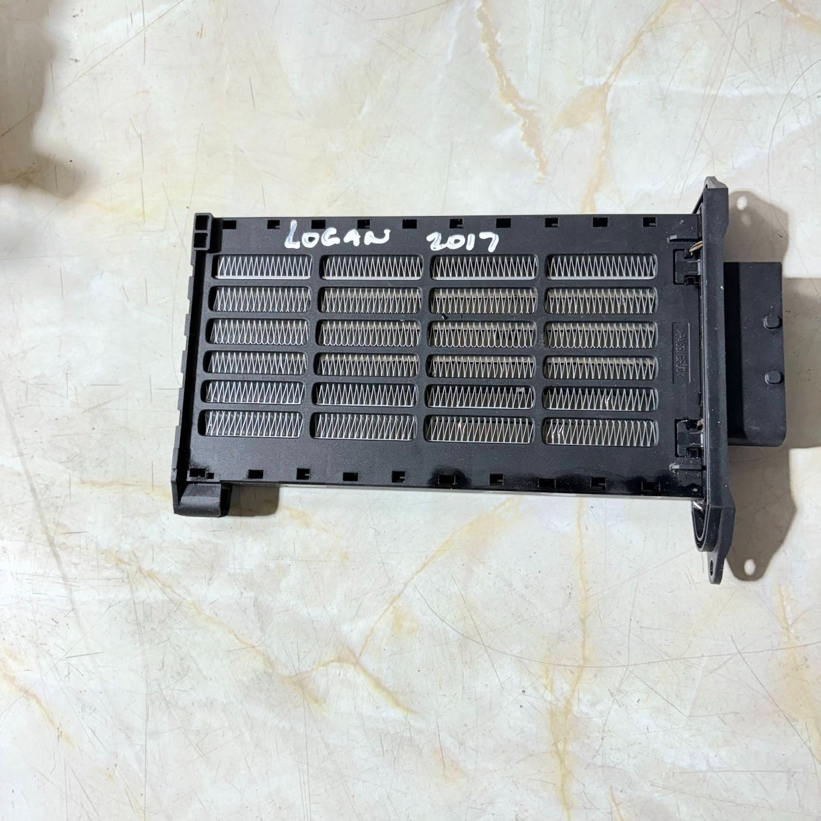 Dacia Logan II 2017-2020 Valeo 900W PTC Electric Cabin Heater Matrix 5 Pin