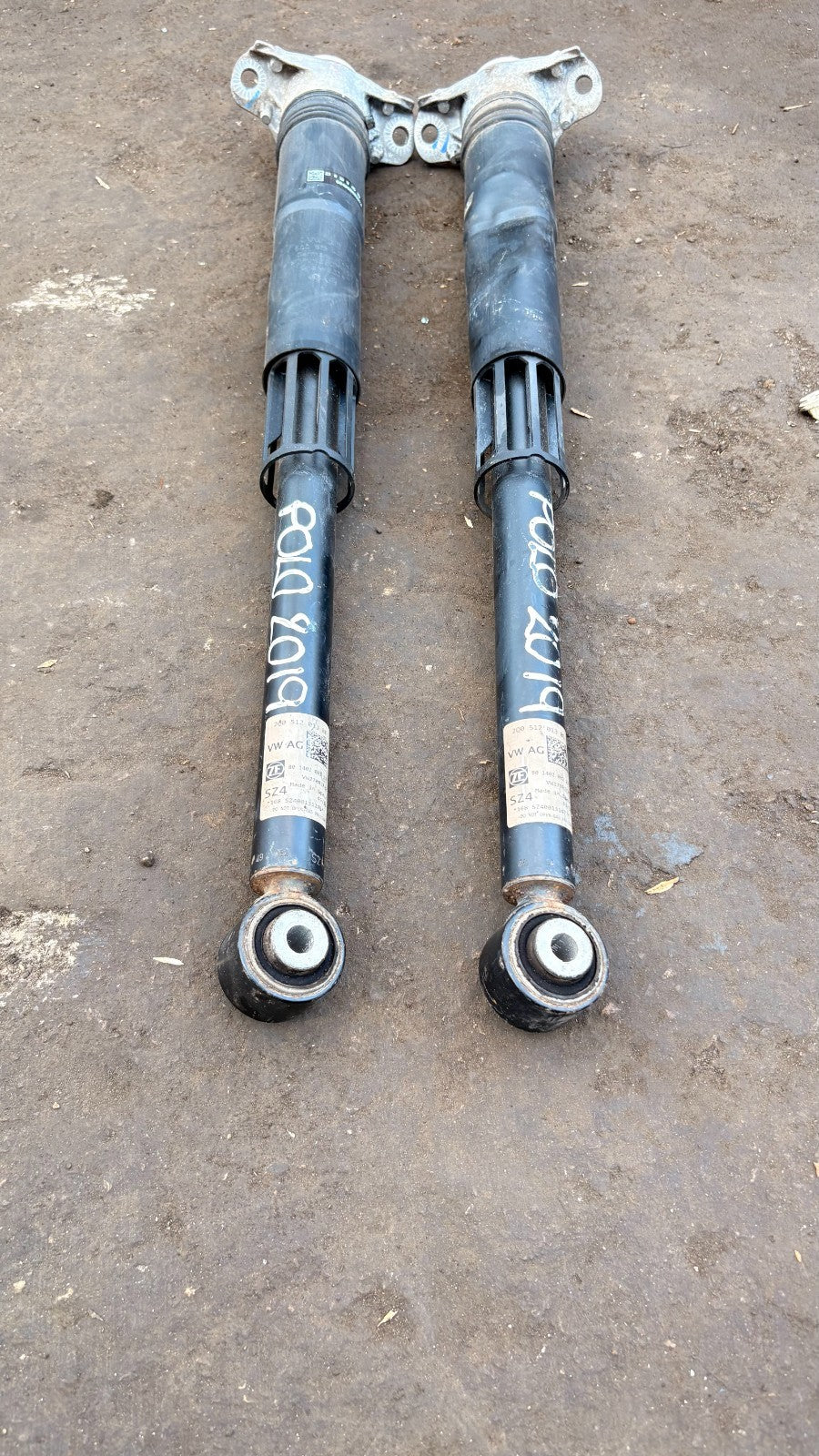 VW POLO MK6 2019 DRIVER SIDE REAR SHOCK ABSORBER DAMPER LEG 2Q0512013BE