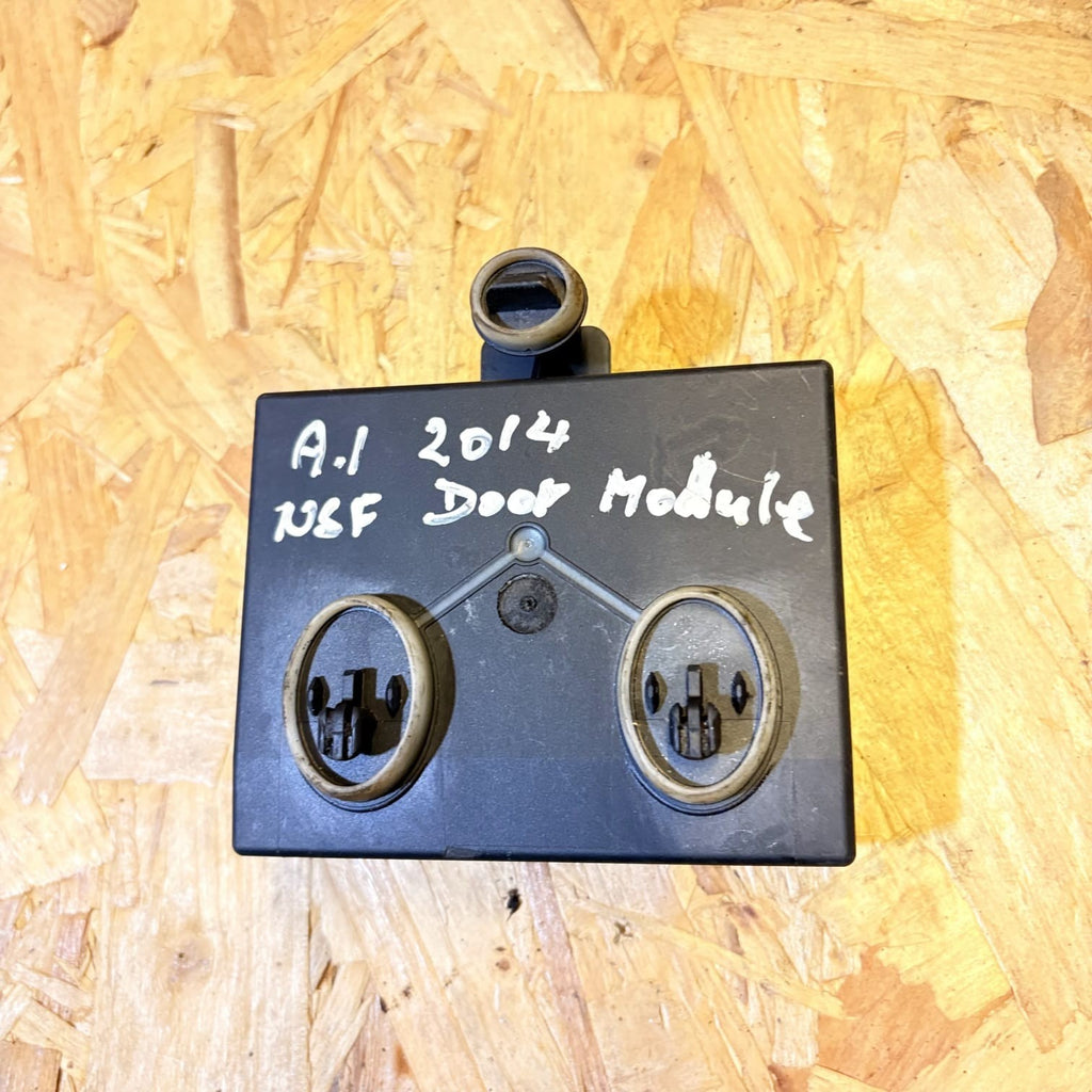 AUDI A1 8X 2014 DOOR CONTROL UNIT MODULE ECU PASSENGER FRONT SIDE 8X0959792F