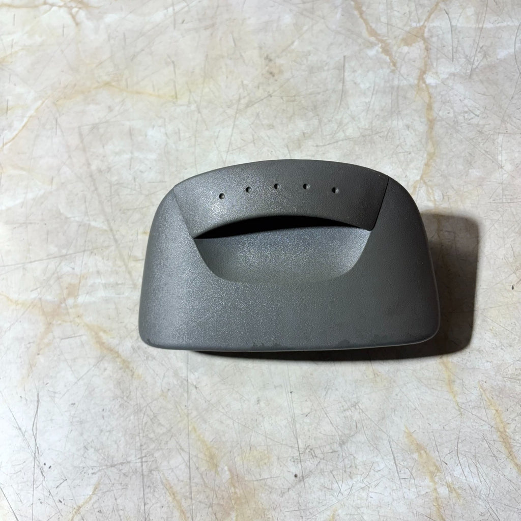 2001-2006 Hyundai Santa Fe Rear Center Console Ash Tray Ashtray Assembly