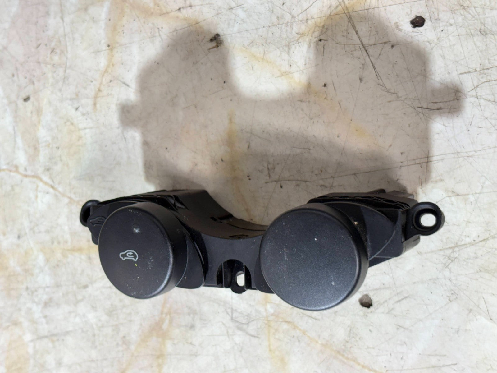 FORD TRANSIT CONNECT 2005 RECIRCULATION + DEMISTER SWITCH 2T1T51445BA