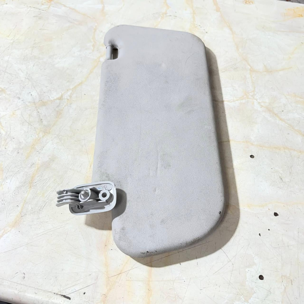 Mazda 3 Sun Visor Shade Driver SIDE FRONT Visors