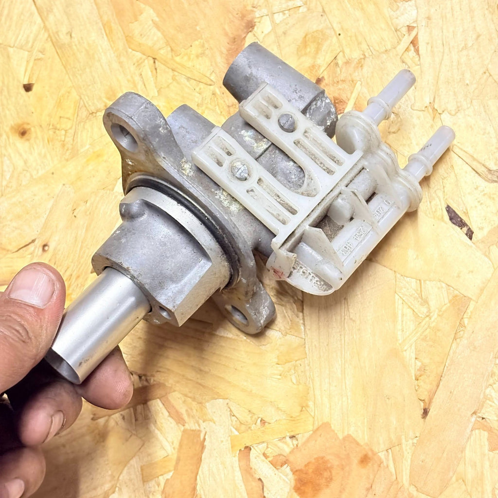 Vauxhall Corsa D 2007-2014 Brake Master Cylinder Reservoir RHD NonESP 0204254463