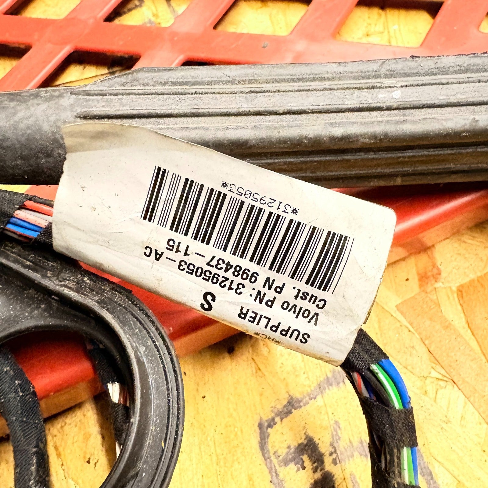 Volvo C30 2006-2013 Driver Front Right Door Wiring Loom Harness 31295053-AC R-De