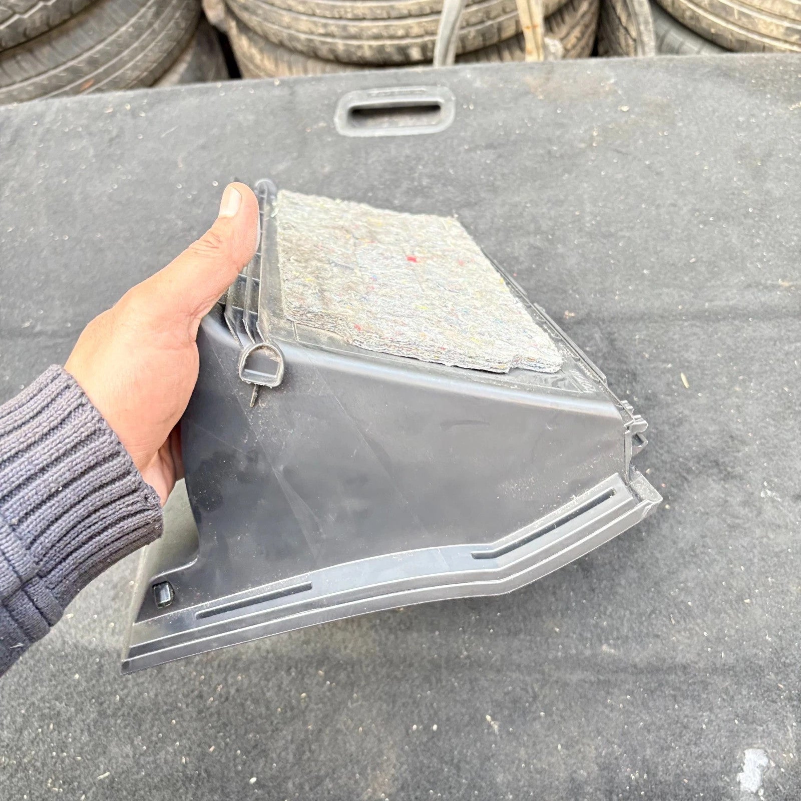Toyota Yaris MK2 XP90 Passenger Upper Glove Box Lid Dashboard Compartment 05-11