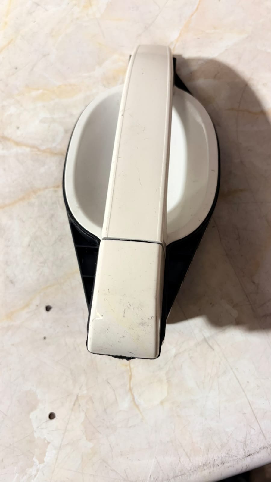 RANGE ROVER L322 EXTERIOR DOOR HANDLE REAR 7042484 2010 Passenger Side Left