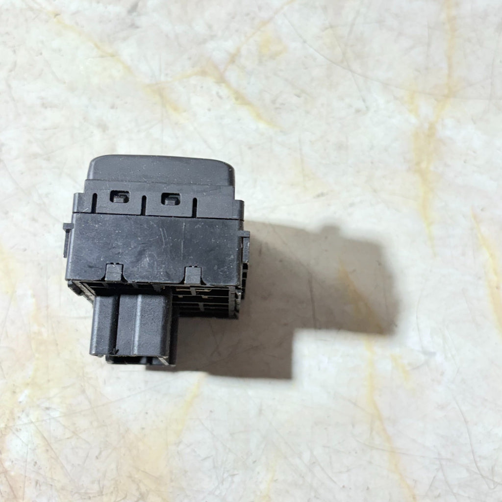 NISSAN X-TRAIL MK1 T30 2001-07 ELECTRIC DOOR MIRROR ADJUSTMENT SWITCH