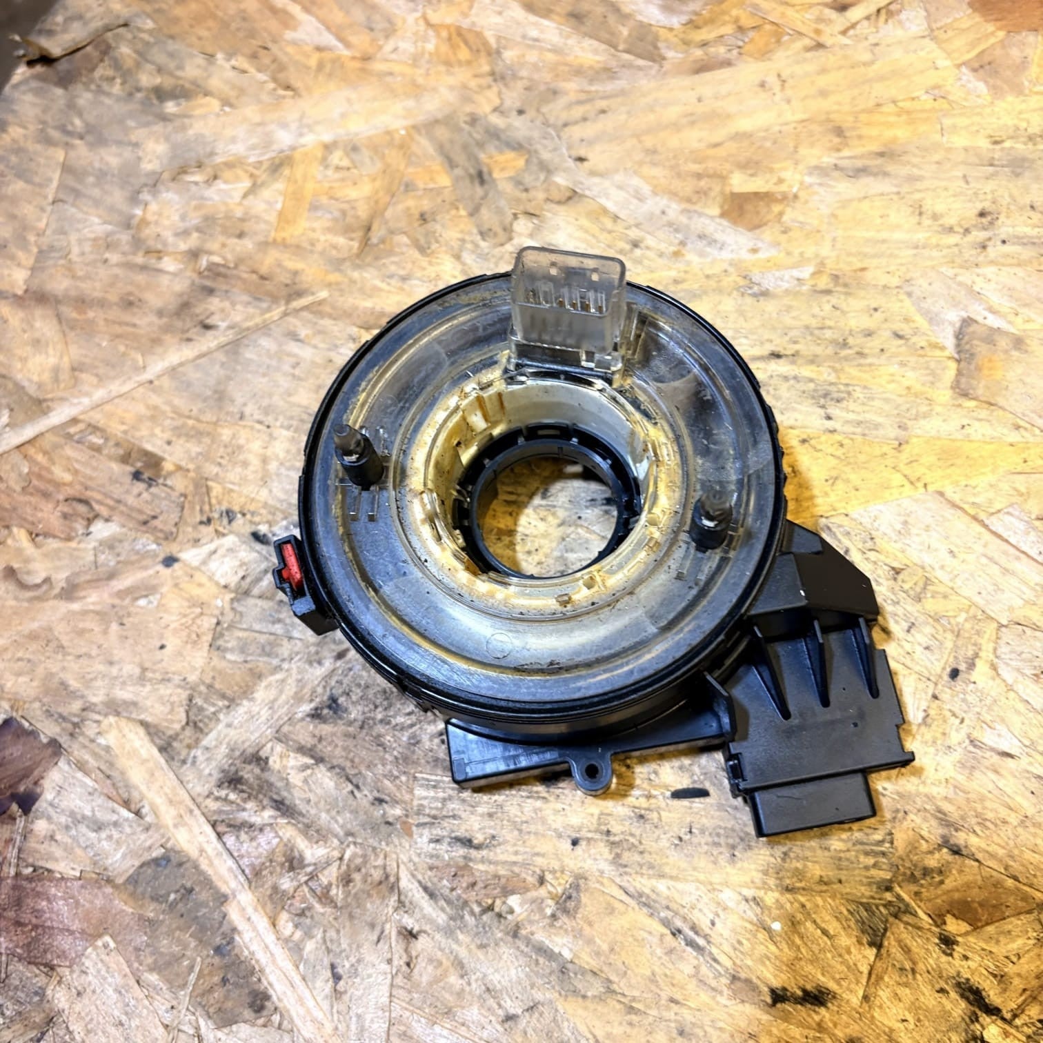 Volkswagen Golf MK5 2009 Steering Wheel Clock Spring Squib 1K0959653c