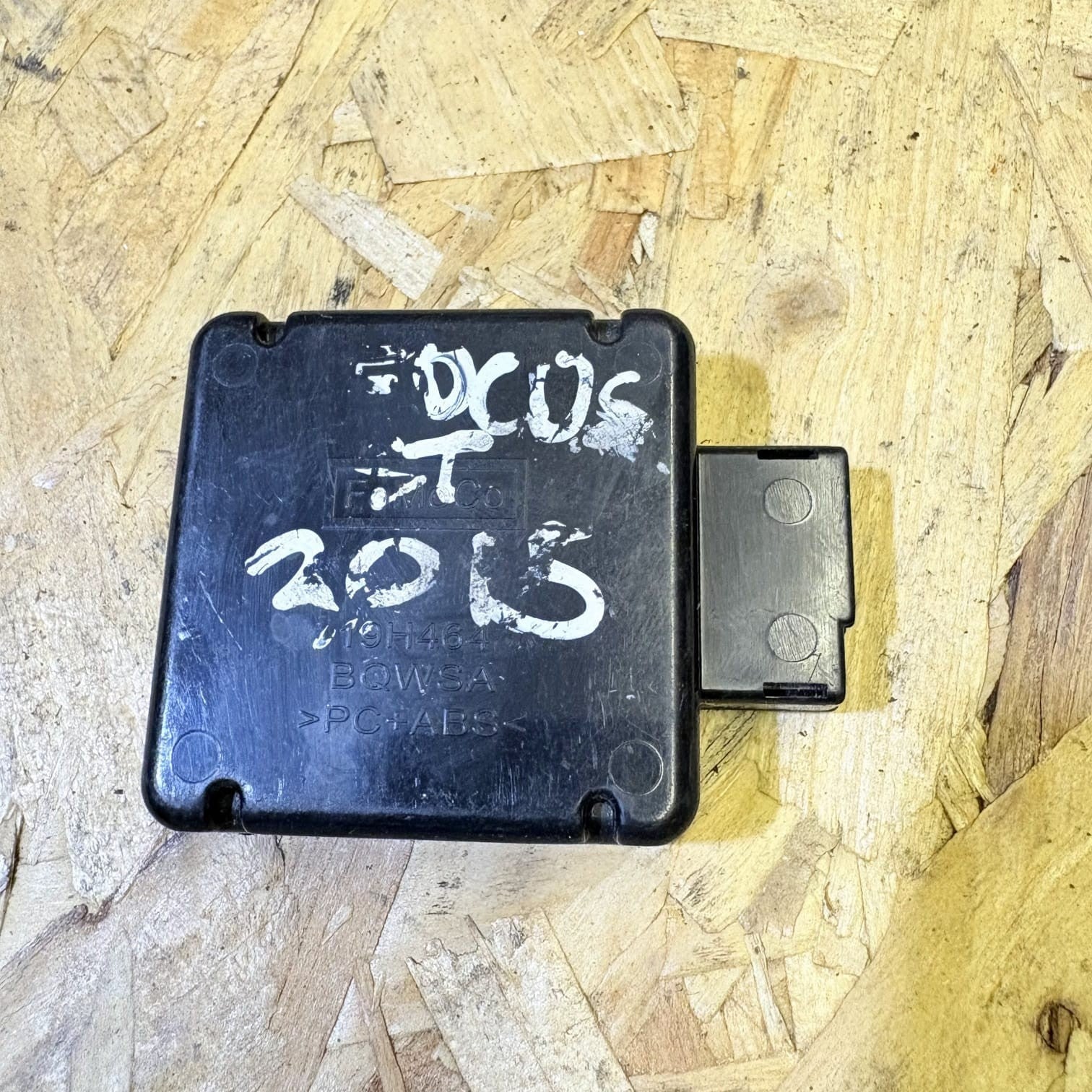 Ford Focus MK3 2015-2018 Windscreen Rain Sensor DE8T-19H463-DC Auto Wipers