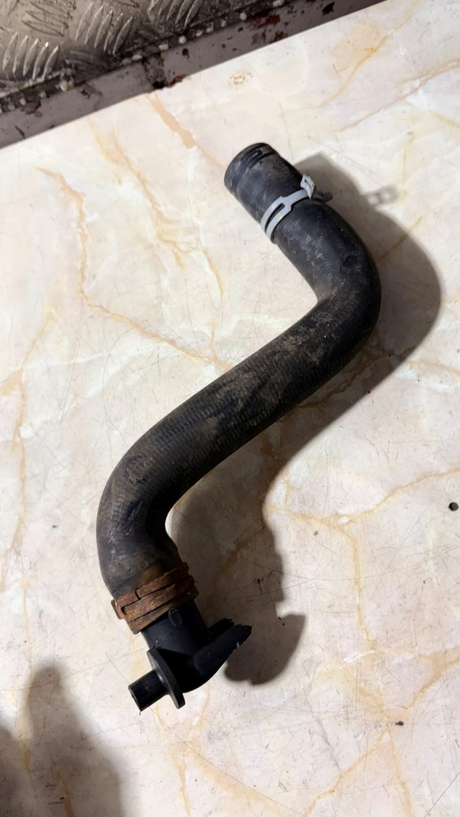 FORD A1 8X 1.9TDi Coolant Hose Pipe 1K0121063J 2011