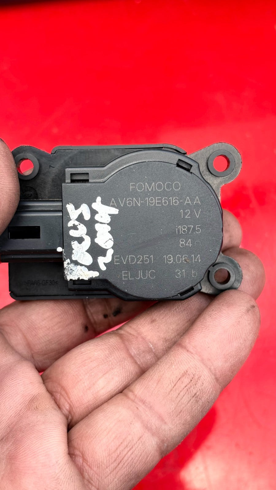 FORD FOCUS 2014 HEATER AIR VENT FLAP ACTUATOR MOTOR AV6N-19E616-AA