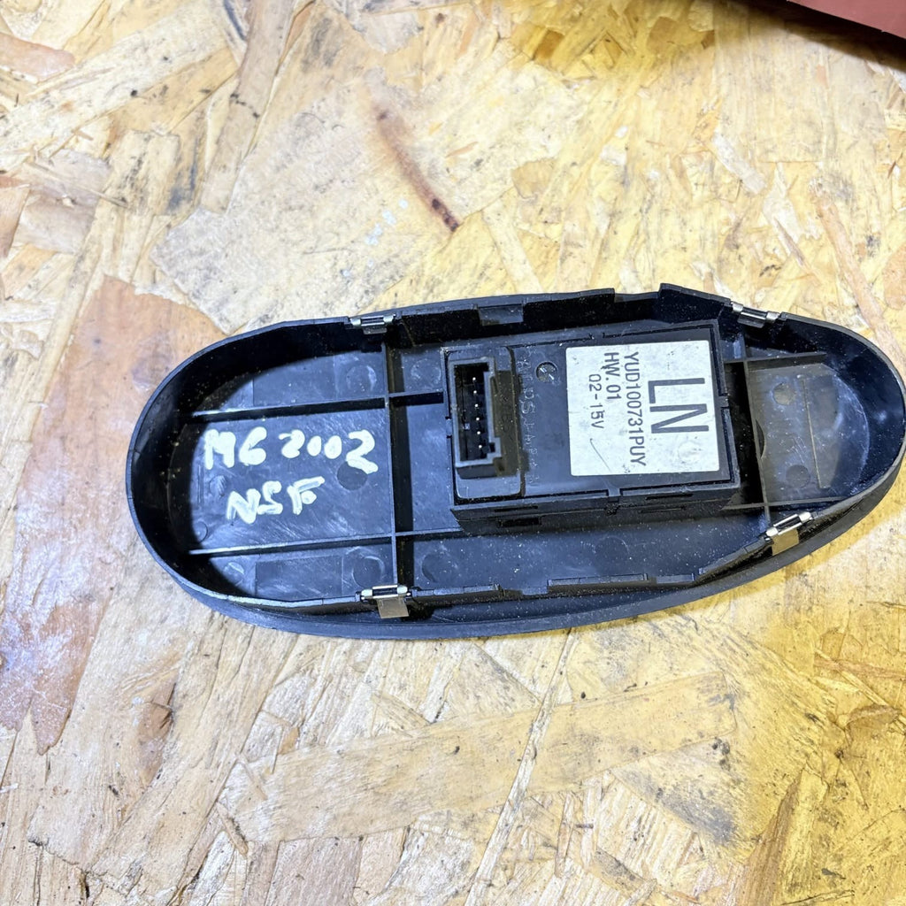 Rover 75 MG ZT 2002 NSF Front Electric window switch YUD100731PUY